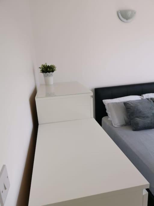 Dellehomes- Free Parking, Wfh, Family-Friendly Manchester Exterior foto