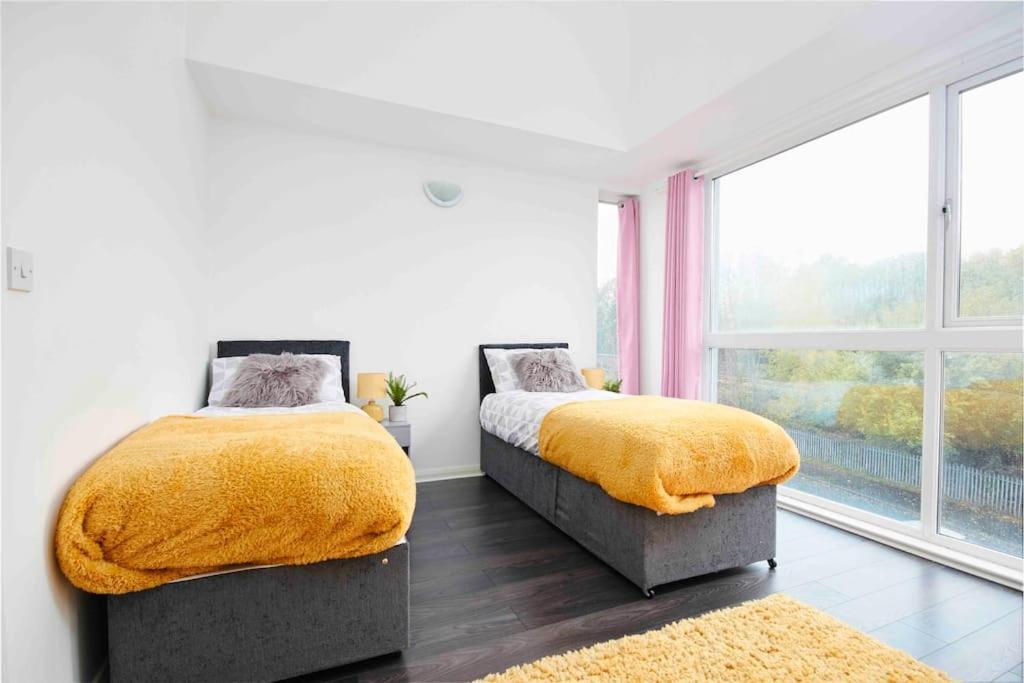 Dellehomes- Free Parking, Wfh, Family-Friendly Manchester Exterior foto